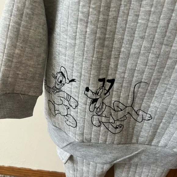Mickey and Friends Gray Sweatshirt and Pants Set - Picture 5 of 6